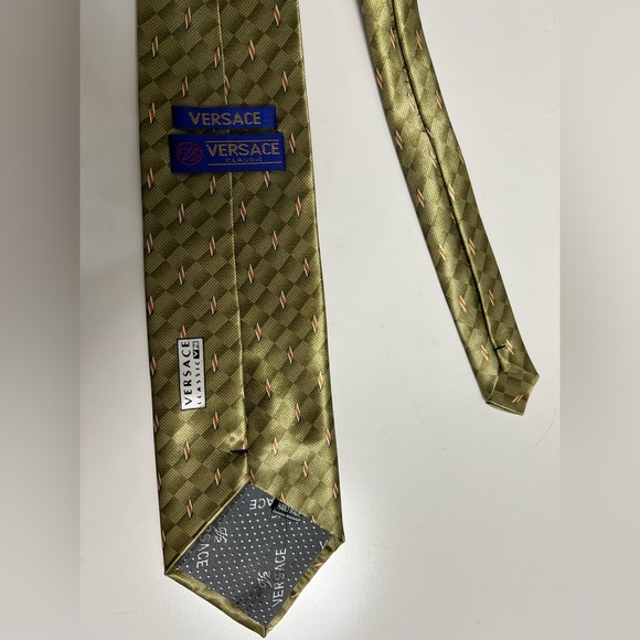 Versace Men’s Tie - Picture 4 of 8